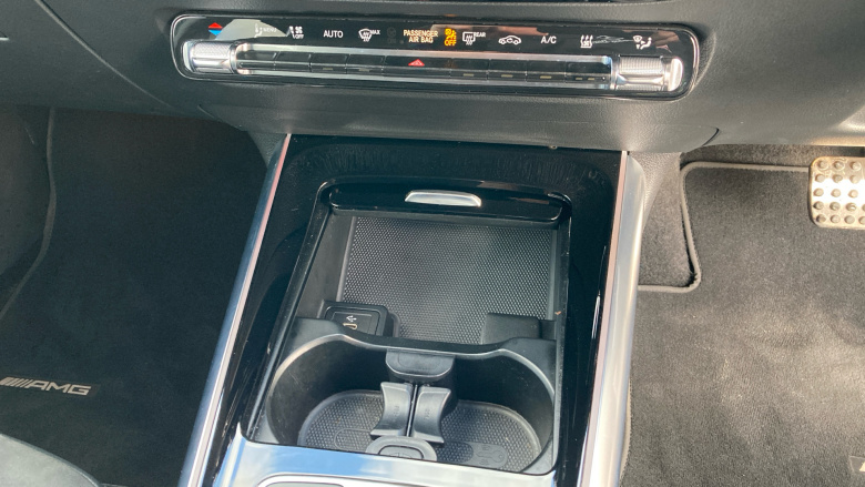 Mercedes-Benz Eqa 350 4M 215kW AMG Line Executive 66.5kWh 5dr At Electric Hatchback